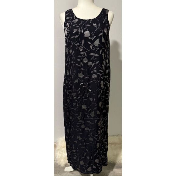 Jones New York Dresses & Skirts - Jones New York black burn out velvet shimmer silk blend dress 10